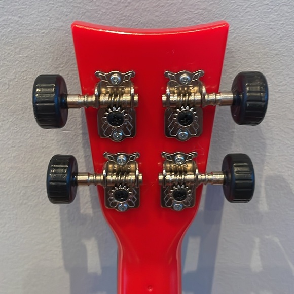 Cars 3 Ukulele - Picture 6 of 6
